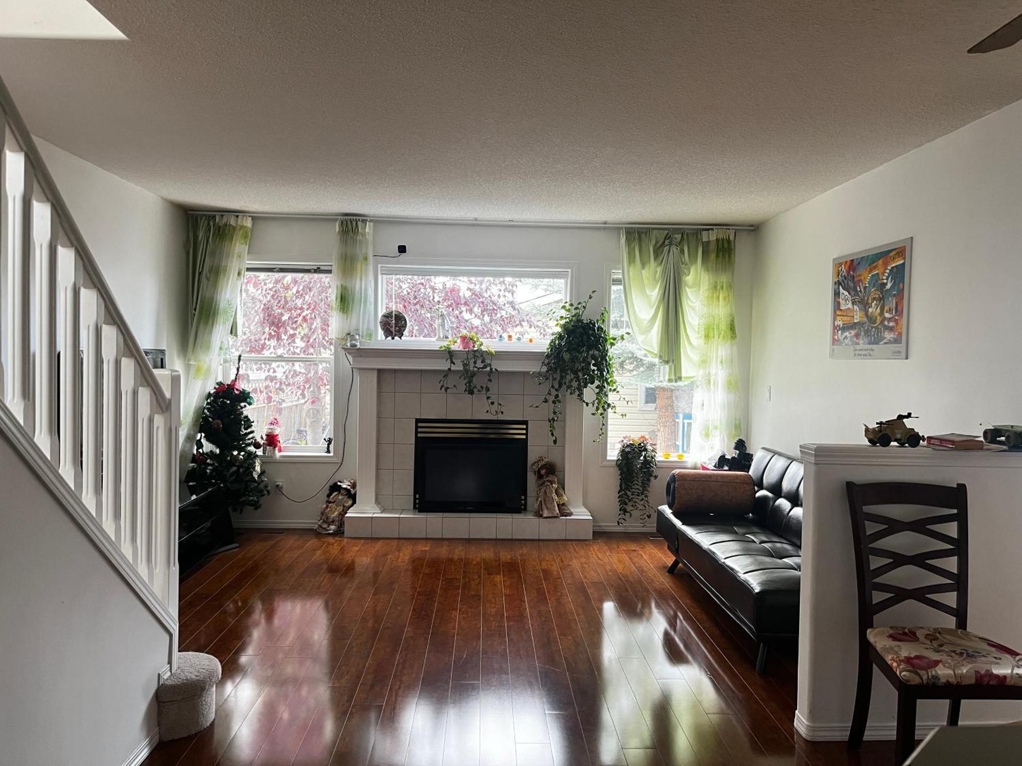 Hidden Valley New Basement Suite With Private Bathroom! YYC Eksteriør bilde